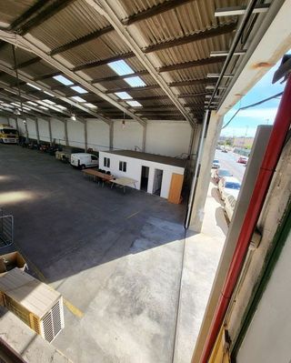 Nave industrial en alquiler en Alaquàs