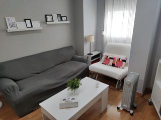 Piso en alquiler en Los Remedios en Sevilla