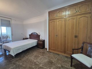 Piso en alquiler en Ensanche - Diputación en Alicante