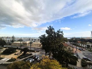 Piso en alquiler en Ensanche - Diputación en Alicante