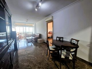 Piso en alquiler en Ensanche - Diputación en Alicante