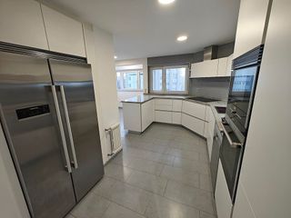 Piso en alquiler en Juan Flórez - San Pablo en Coruña (A)