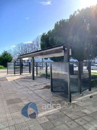 Local comercial en alquiler en Universidad - Los Lirios en Logroño