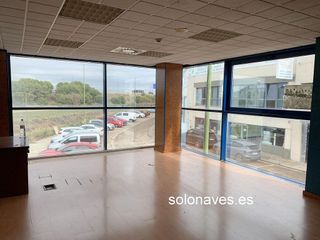 Nave industrial en alquiler en Avda. Cataluña en Zaragoza