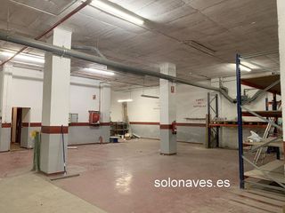 Nave industrial en alquiler en Avda. Cataluña en Zaragoza