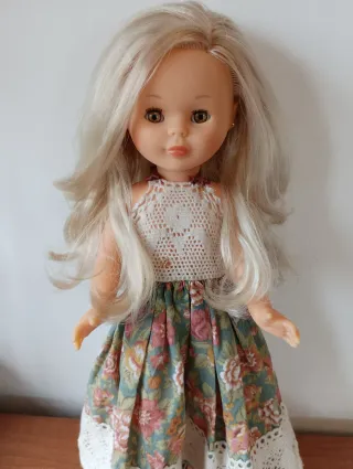 Muñeca Nancy con ropa