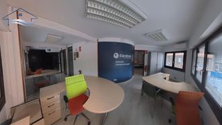 Oficina en alquiler en Ensanche - Diputación en Alicante