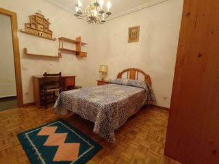 Piso en alquiler en Centro en Logroño