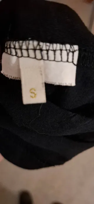 Maglia Lunga Nera Gaudì conpaillettes