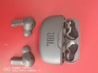 Auriculares JBL Wave Beam Negros