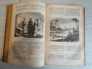 La Santa Bíblia antigua