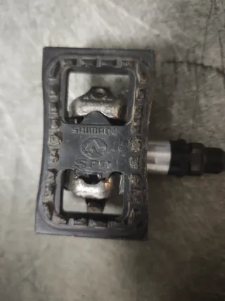 Pedales Shimano PD-M520