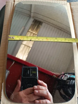 Espejo retrovisor Nissan Cabstar. Recambio origina