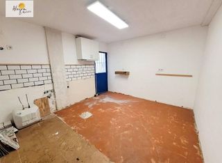 Local comercial en venta en La Constitución - Canaleta en Mislata