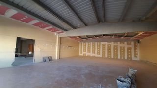 Nave industrial en venta en Valdepelayo - Montepinos - Arroyo Culebro en Leganés