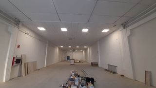 Nave industrial en venta en Valdepelayo - Montepinos - Arroyo Culebro en Leganés