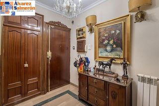 Piso en venta en Camino de Ronda - Rosaleda en Granada