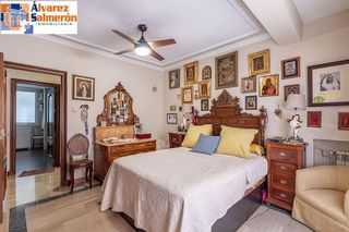 Piso en venta en Camino de Ronda - Rosaleda en Granada