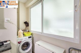 Piso en venta en Camino de Ronda - Rosaleda en Granada