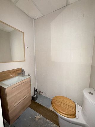 Local comercial en venta en Montserrat - Parque Empresarial en San Fernando de Henares