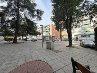 Local comercial en venta en Montserrat - Parque Empresarial en San Fernando de Henares