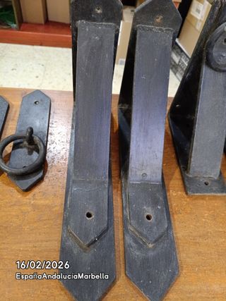 Angulos de hierro para pergolas.