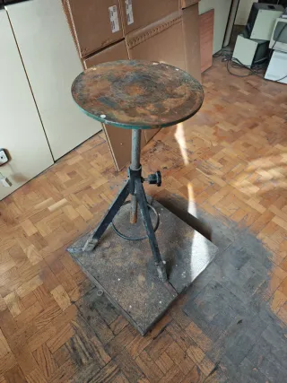 Taburete Joyería Vintage Industrial