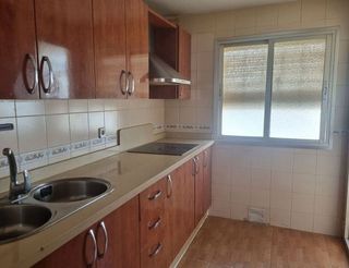 Piso en venta en Ciudad Jardín - Tagarete - El Zapillo en Almería