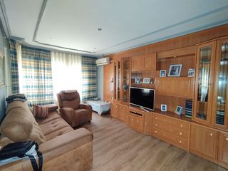 Casa adosada en venta en Tomelloso