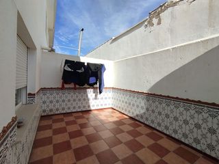 Casa adosada en venta en Tomelloso