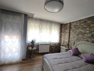 Casa adosada en venta en Tomelloso