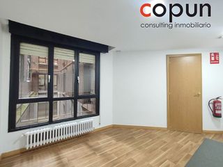 Oficina en alquiler en Zona Teatro Campoamor en Oviedo