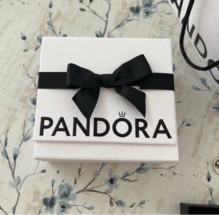 Pandora Charm Corazón Musical Plata