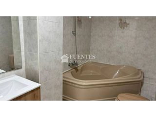 Piso en venta en Altozano - Conde Lumiares en Alicante