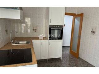 Piso en venta en Altozano - Conde Lumiares en Alicante