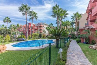 Piso en venta en Torrequebrada en Benalmádena