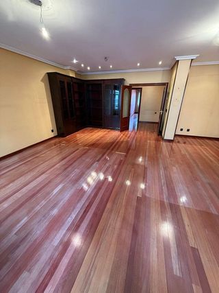 Piso en venta en Campo San Francisco - Plaza de América en Oviedo