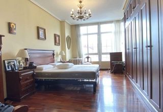 Piso en venta en Centro en Ourense