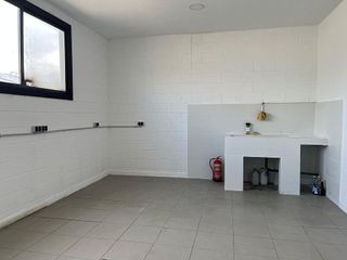 Nave industrial en alquiler en Pla d'en Boet en Mataró