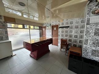 Local comercial en venta en Veinat en Salt