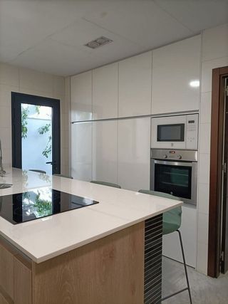 Casa adosada en alquiler en Arco Norte - Avda. España en Dos Hermanas