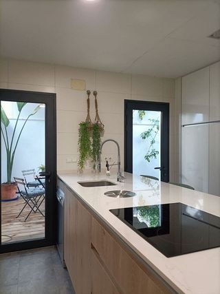 Casa adosada en alquiler en Arco Norte - Avda. España en Dos Hermanas