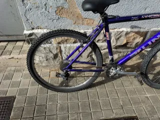 Bicicleta BH Talla M Morada