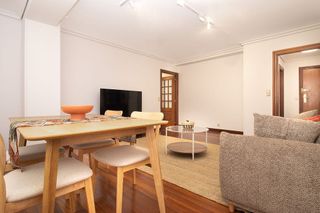 Piso en alquiler en Ensanche - Sar en Santiago de Compostela