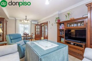 Casa adosada en venta en Angustias - Chana - Encina en Granada