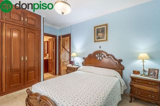 Casa adosada en venta en Angustias - Chana - Encina en Granada