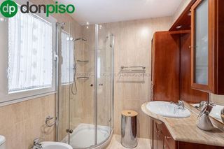 Casa adosada en venta en Angustias - Chana - Encina en Granada