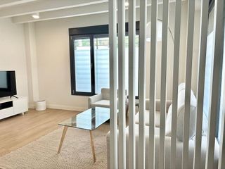 Piso en alquiler en Los Remedios en Sevilla