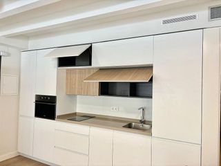 Piso en alquiler en Los Remedios en Sevilla