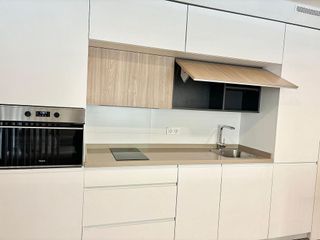 Piso en alquiler en Los Remedios en Sevilla